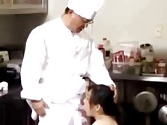 Čínská restaurace kuchař ošuká horké milf servírka